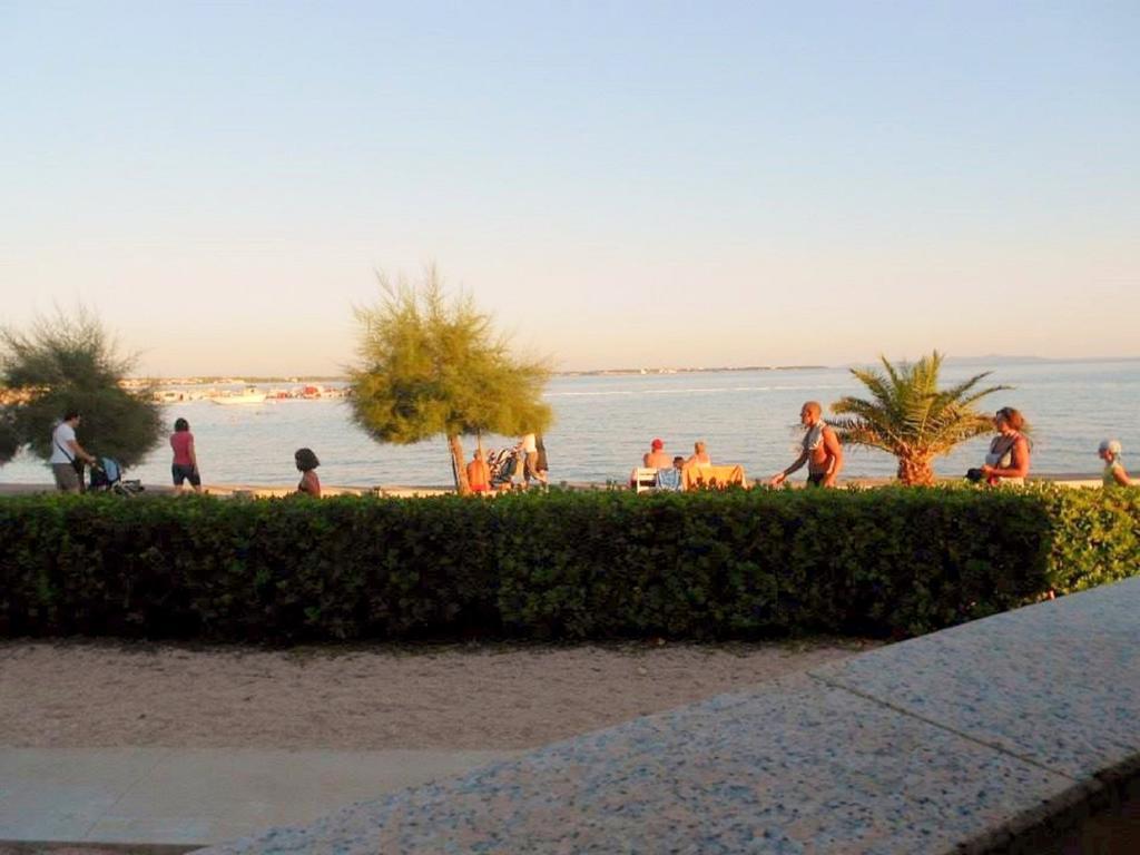 Beach Home Noemie Vir Exterior foto