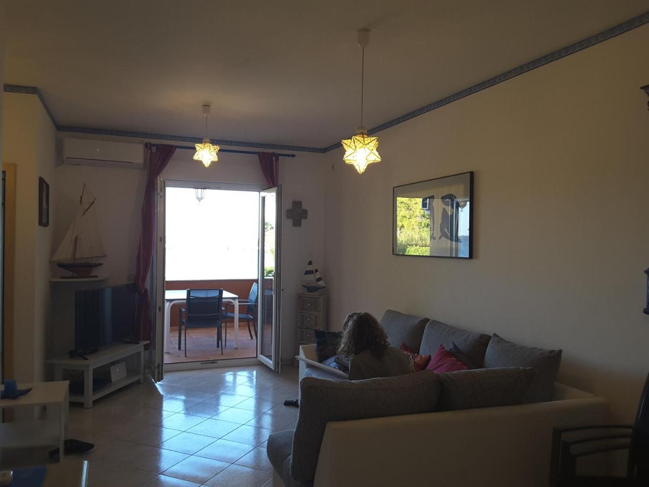 Beach Home Noemie Vir Exterior foto